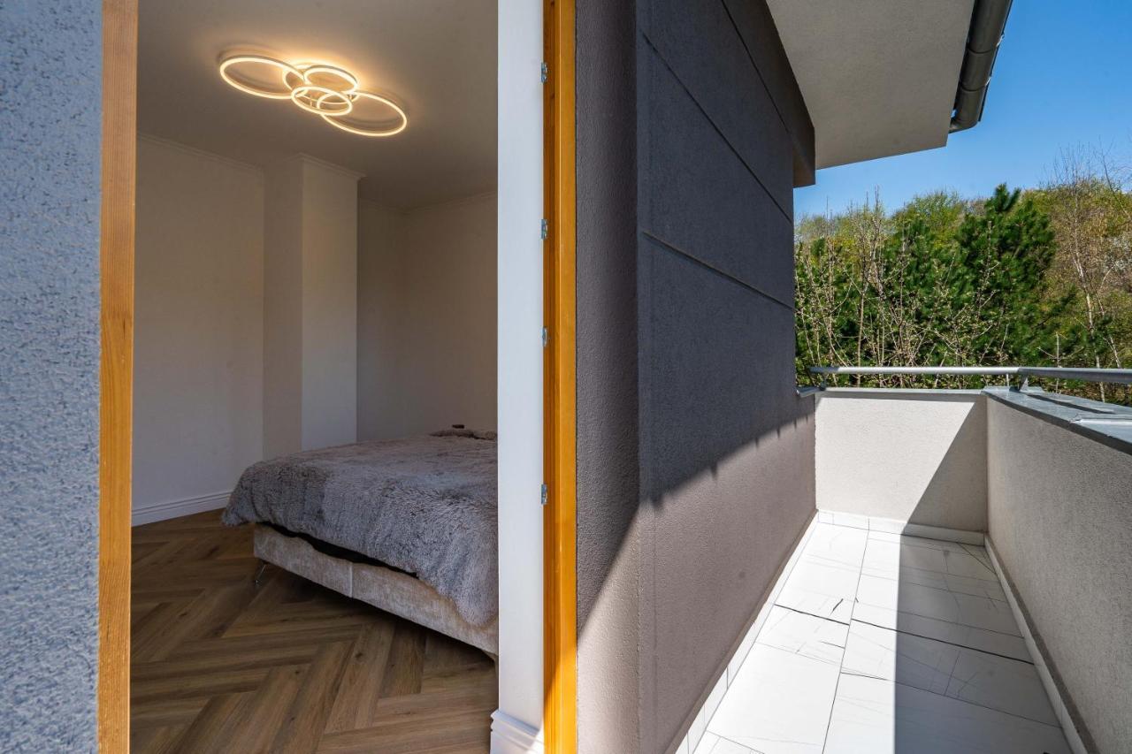 Serenity Prague Villa With Garden Jacuzzi Exteriör bild