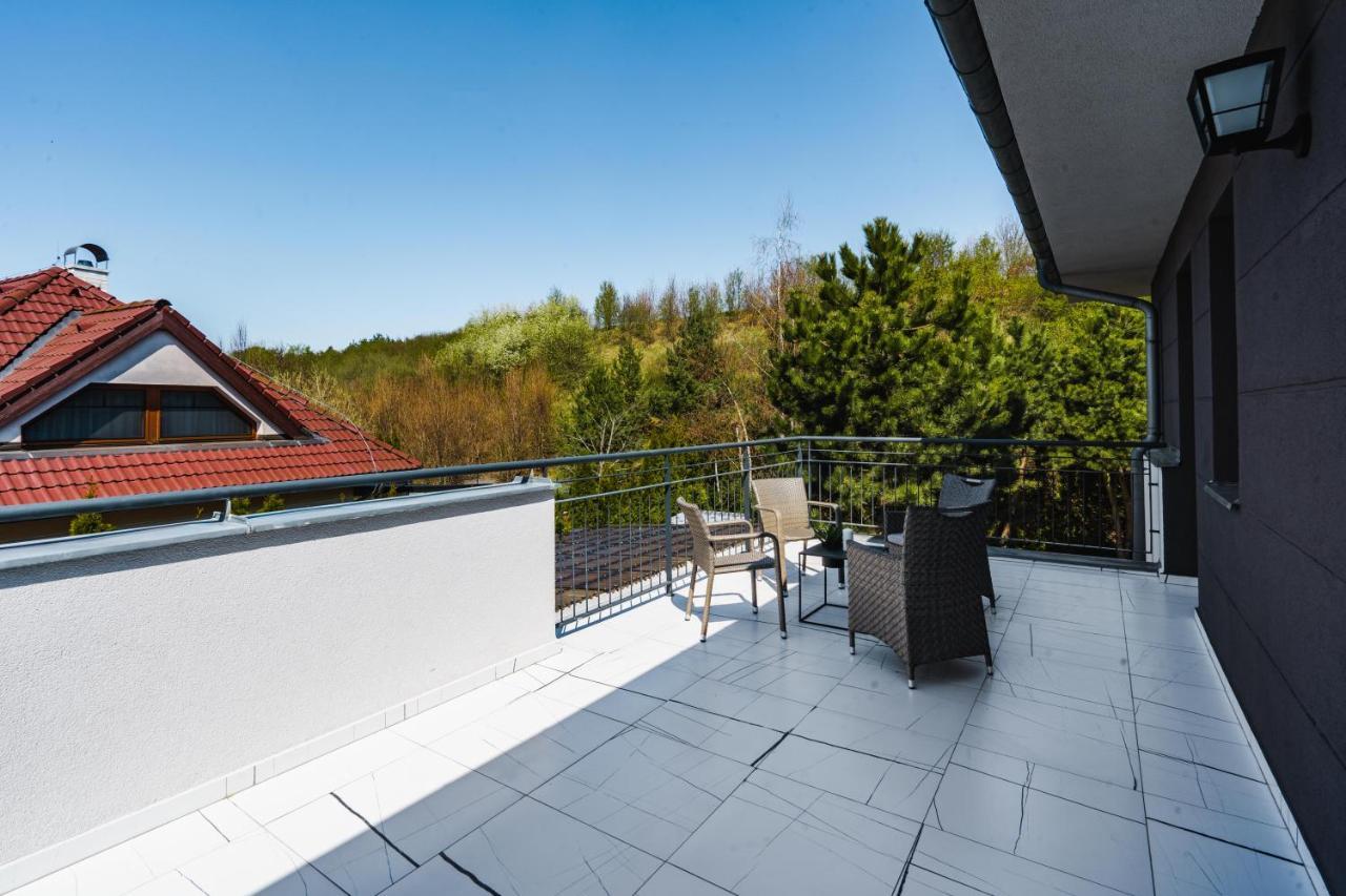 Serenity Prague Villa With Garden Jacuzzi Exteriör bild